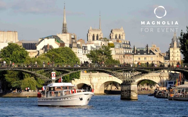 La Péniche Cachemire (navigante)