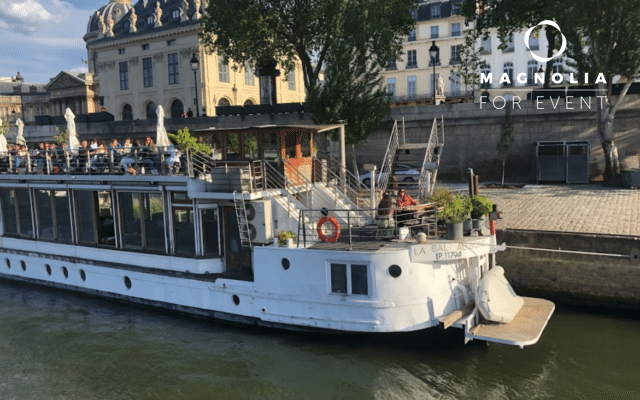 Péniche la Balle au Bond