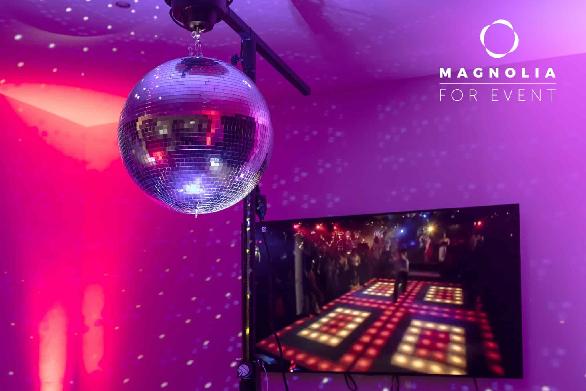 Magnolia for Event - LOCATION JEUX DE LUMIERES ET MACHINES A EFFETS