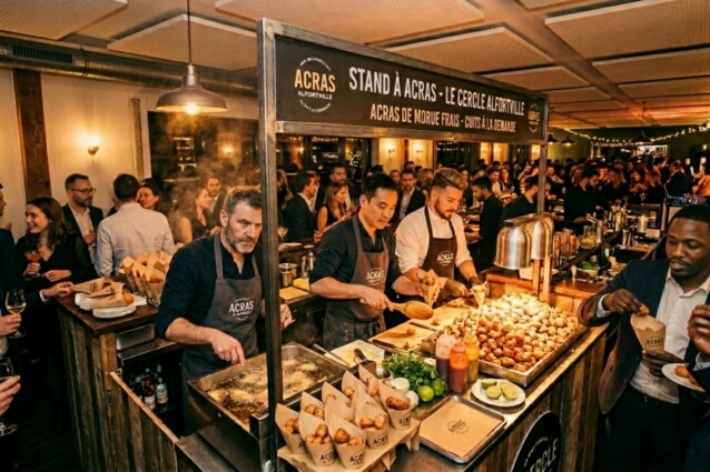 STAND À CRAS